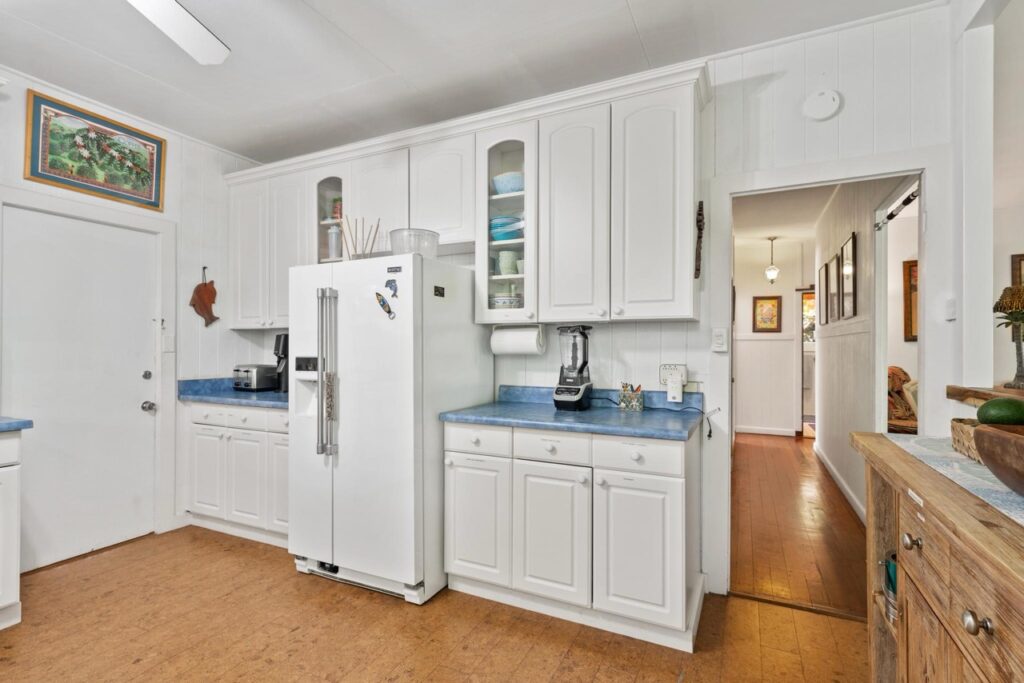 Fully equipped vacation rental kitchen