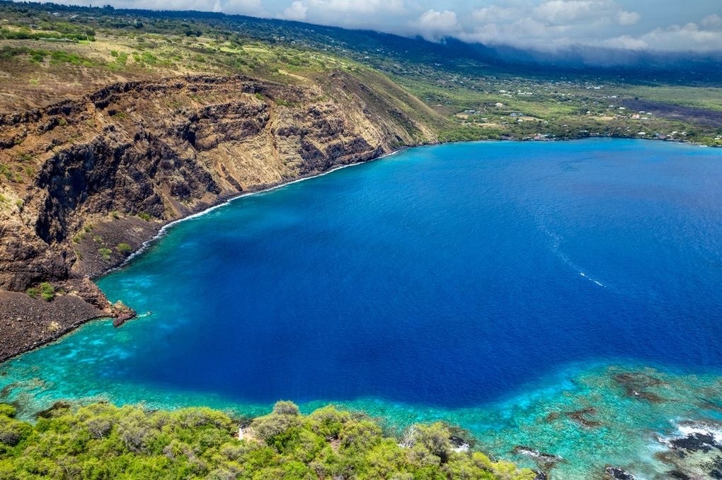 Aerial view of Kealakekua Bay and the South Kona coastline
